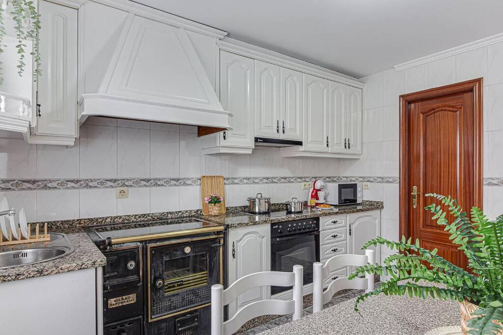 Casa Herminia Holiday home Coristanco